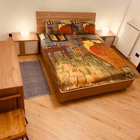 Nuovissimo Moderno Con Box Auto شقة