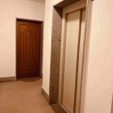 Silvios House Nuovissimo Moderno Con Box Auto Daire