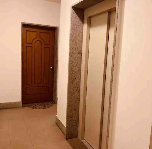 Silvios House Nuovissimo Moderno Con Box Auto Apartman